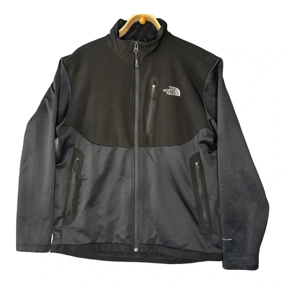 The North Face Men's Black Full Zip Jacket. Sz: L